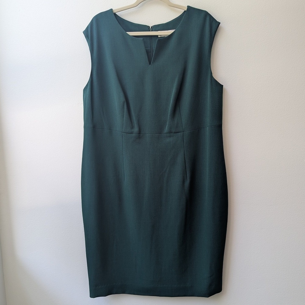 Kasper Sheath Dress Evergreen Notched Neck Sleeveless 16W Minimalist Jewel Tone